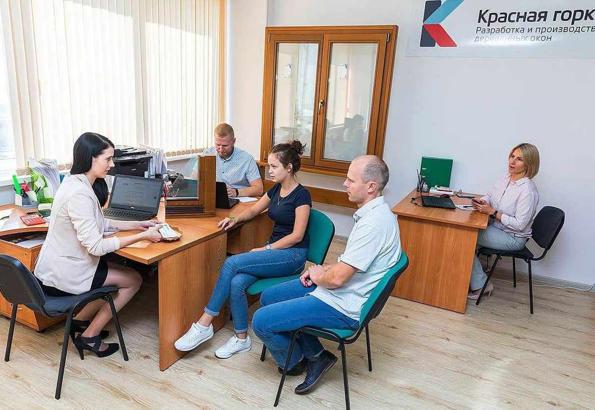 Время спланировать дату монтажа окон