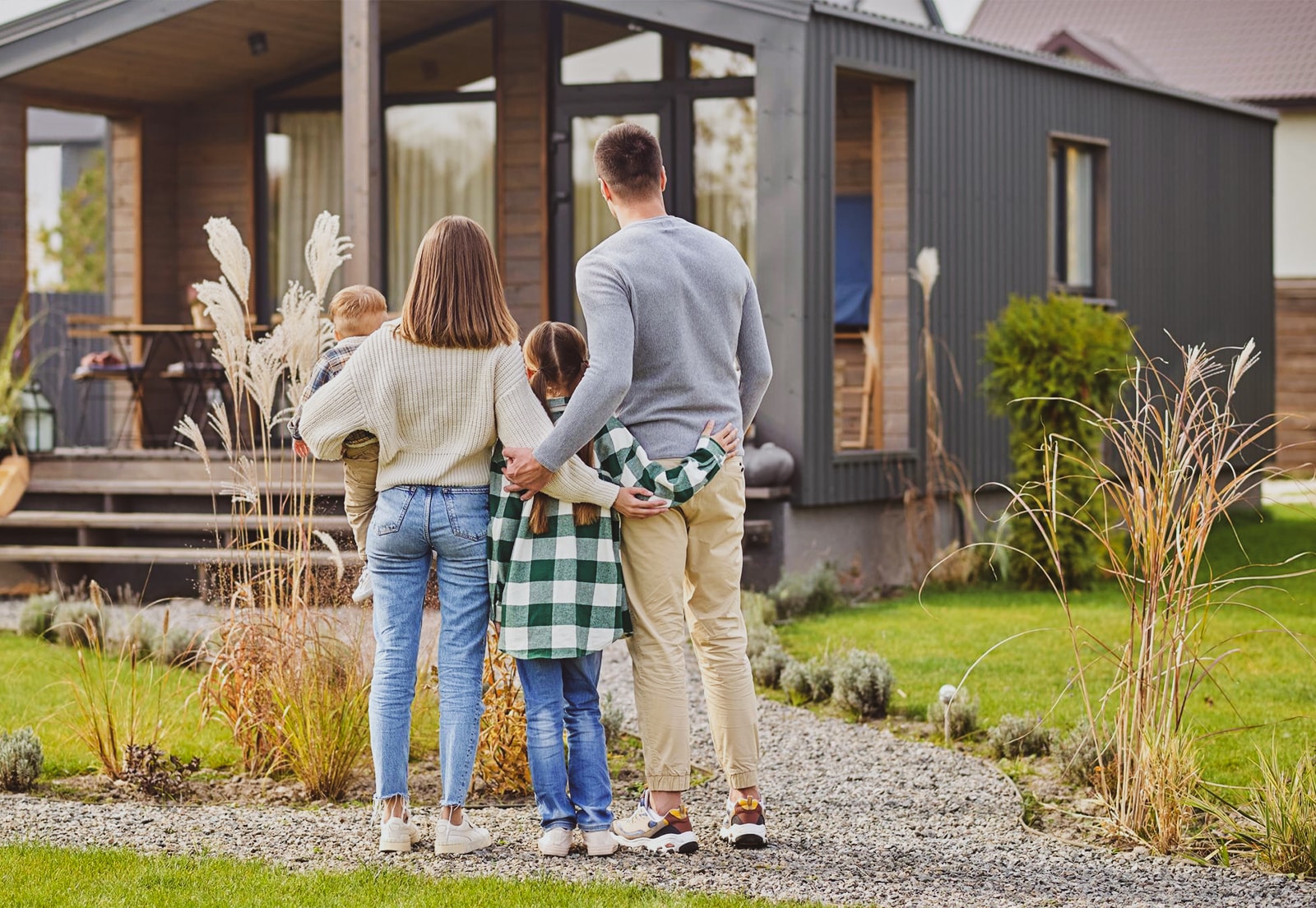 Сегодня деревянные стеклопакеты остаются бесспорным символом качества и стиля