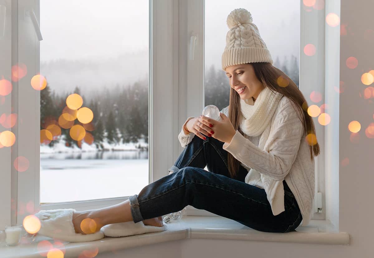 Почему лучше устанавливать деревянные окна зимой?