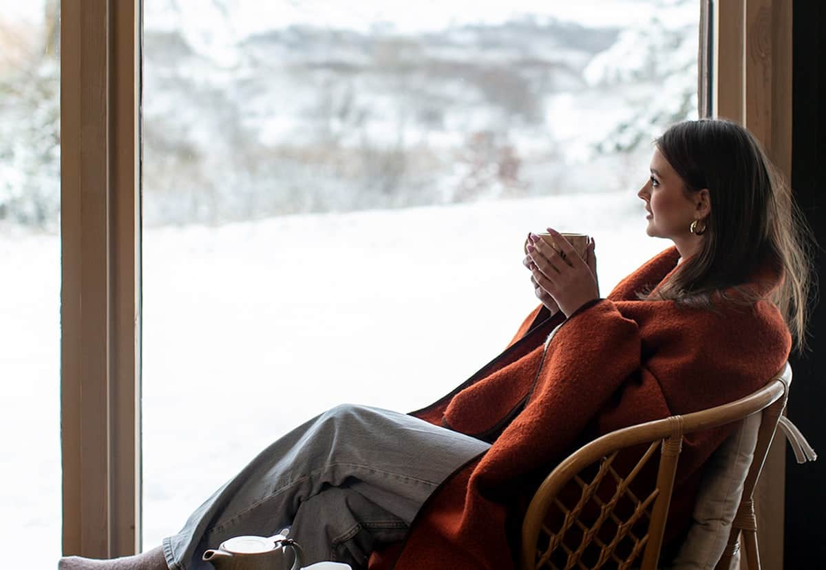 Преимущества и недостатки заказа окон зимой