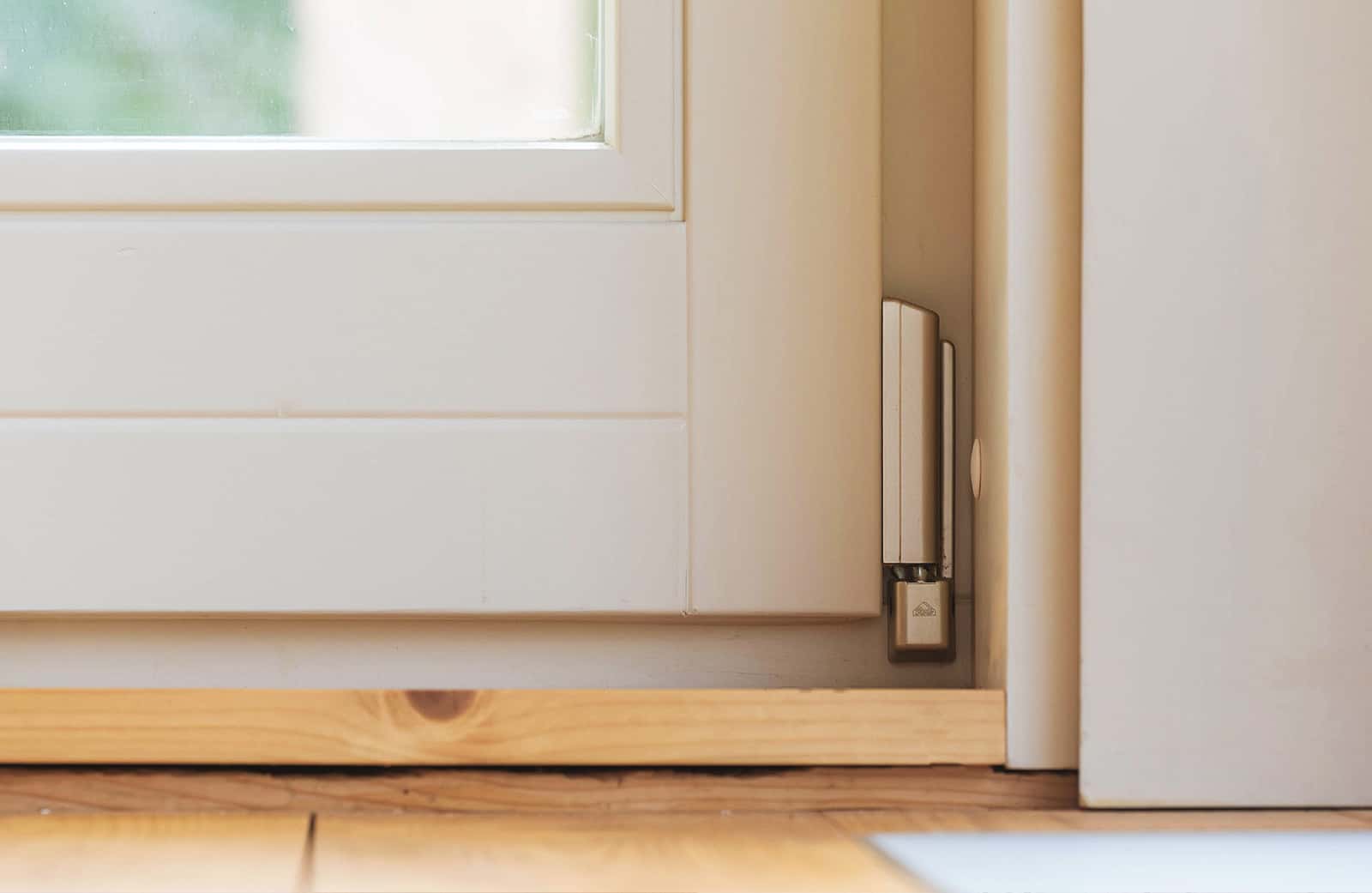 Для максимального комфорта наших клиентов мы также предлагаем индивидуальный подход к комплектации окон