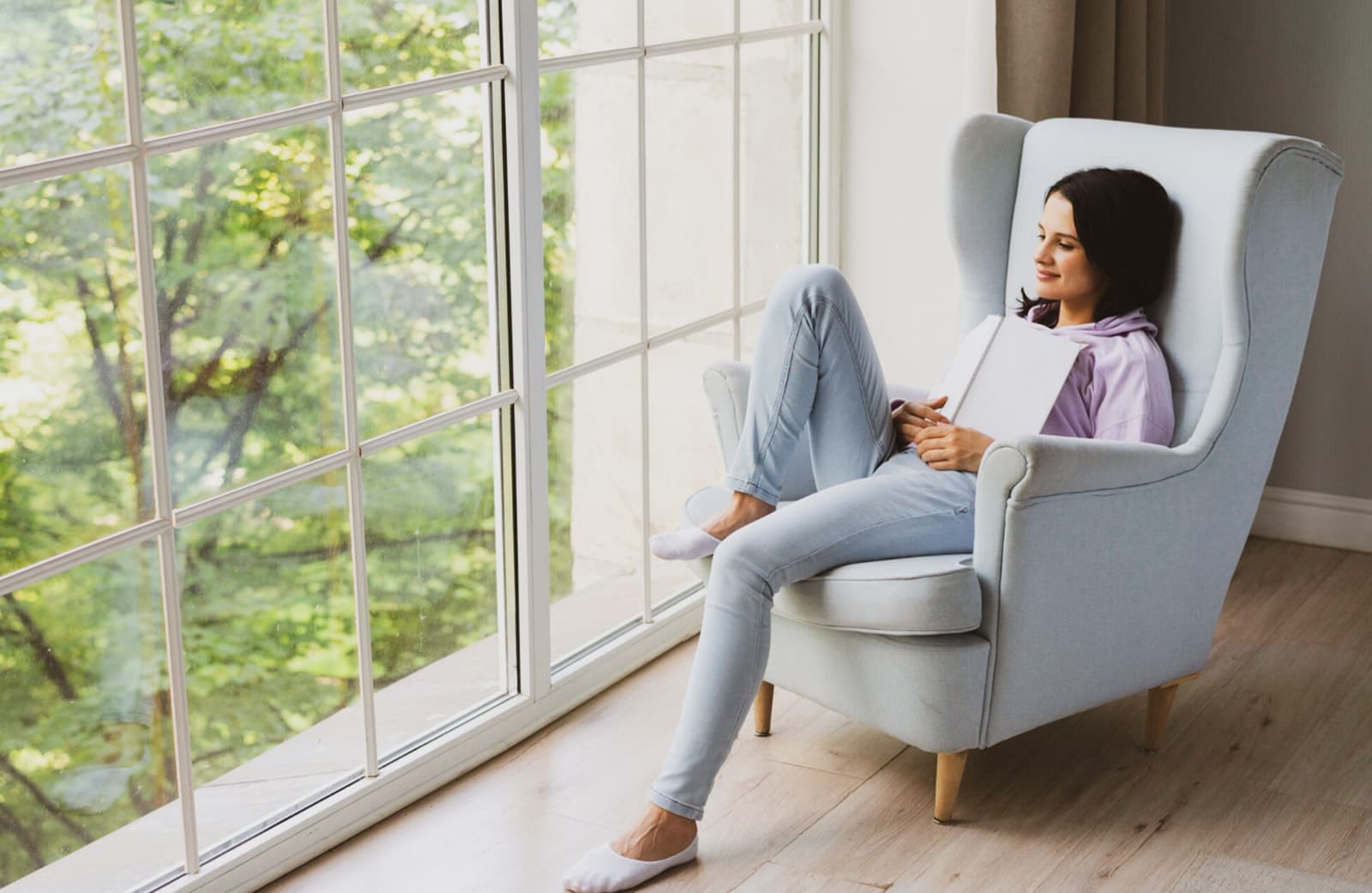 Преимущества заказа французских окон в Красной горке