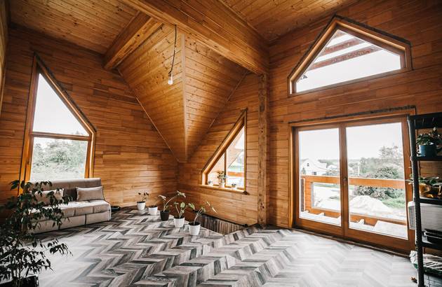 Идеи деревянных окон для дома